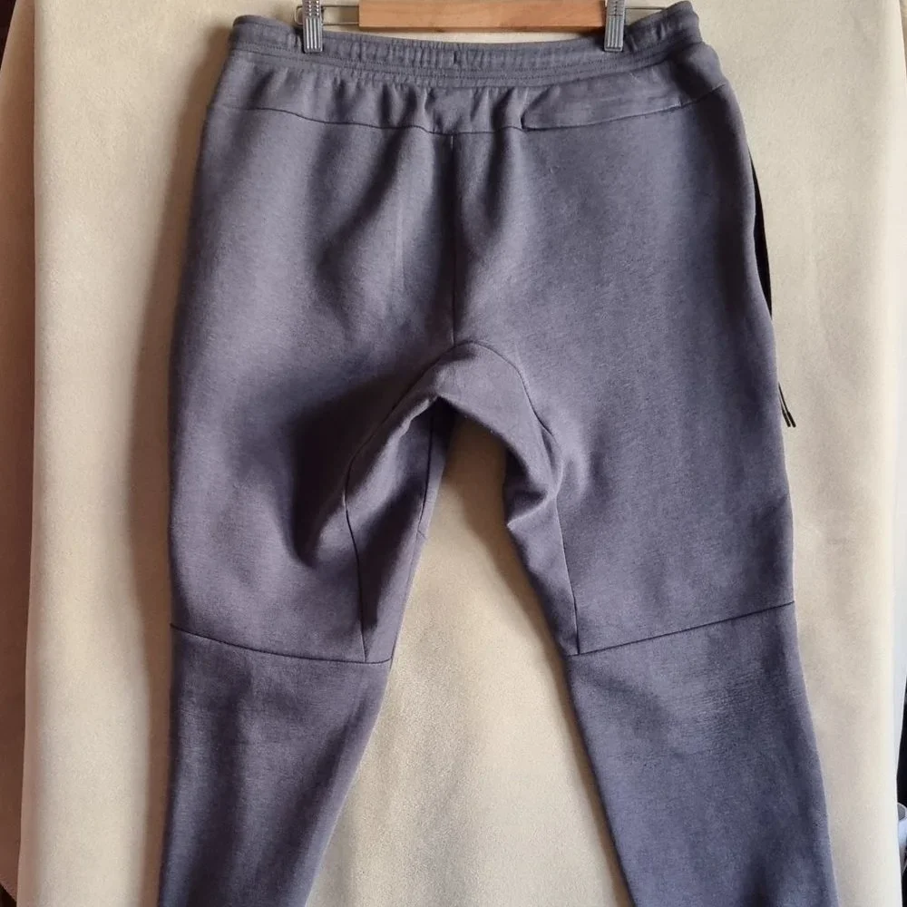 Nike Men's Gray Jogger Pant - Picture 8 of 8